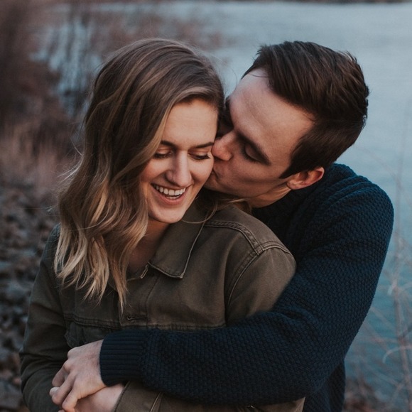 Meet your Posher, Whitney - Picture 1 of 1